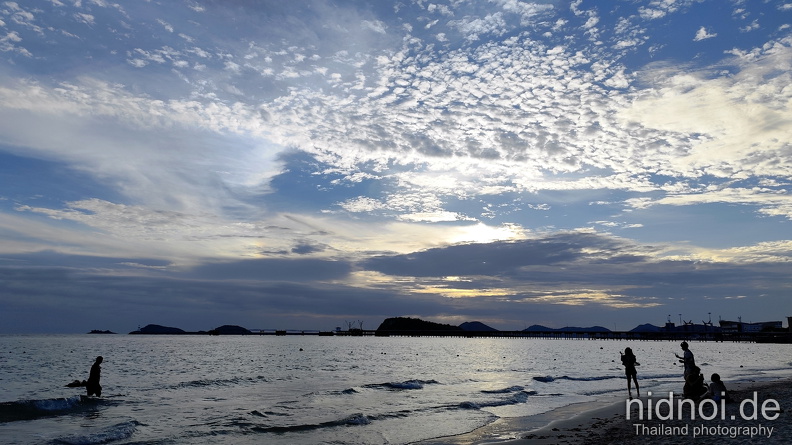Sattahip beach 62
